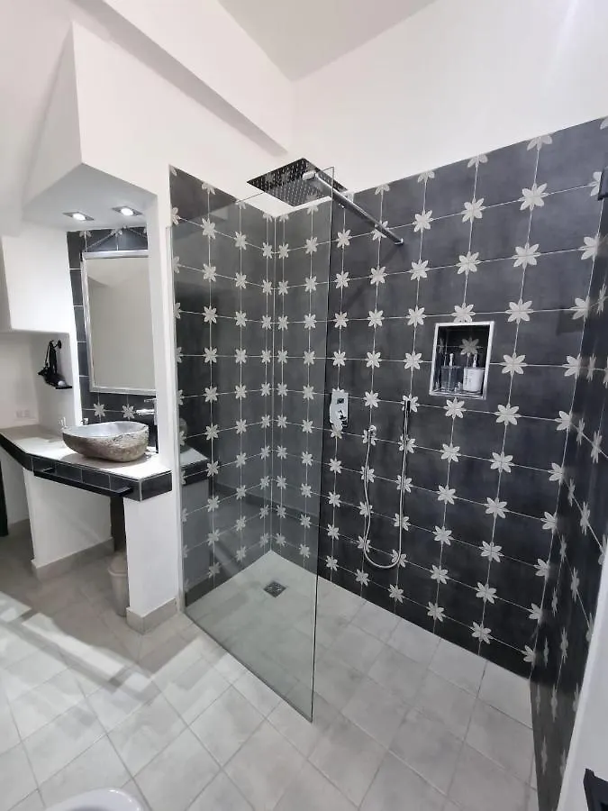 Casa Viotti Le Fuoriserie Palermo